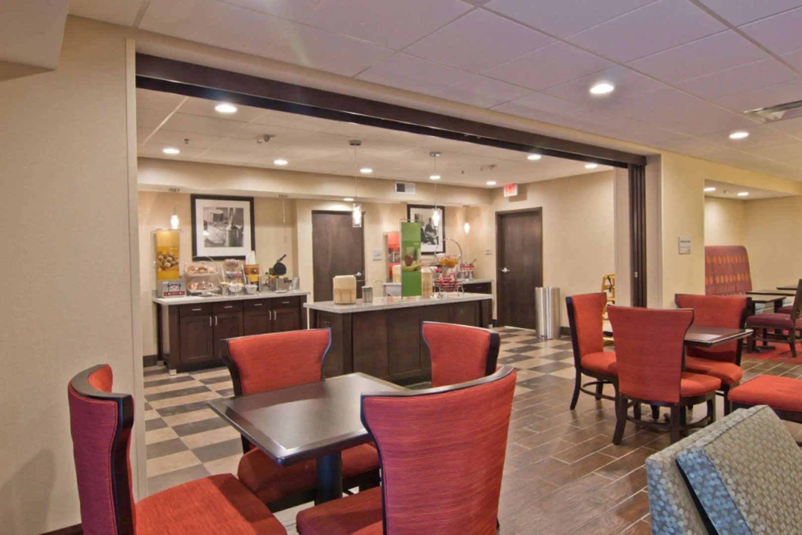 Hampton Inn Columbus-South