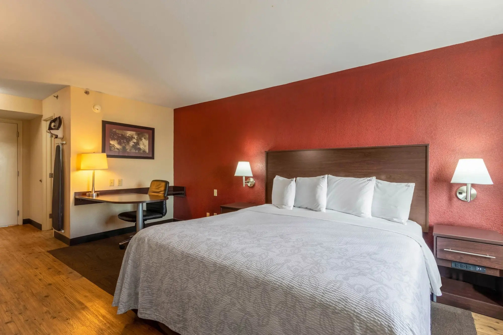 Red Roof Inn PLUS+ El Paso East