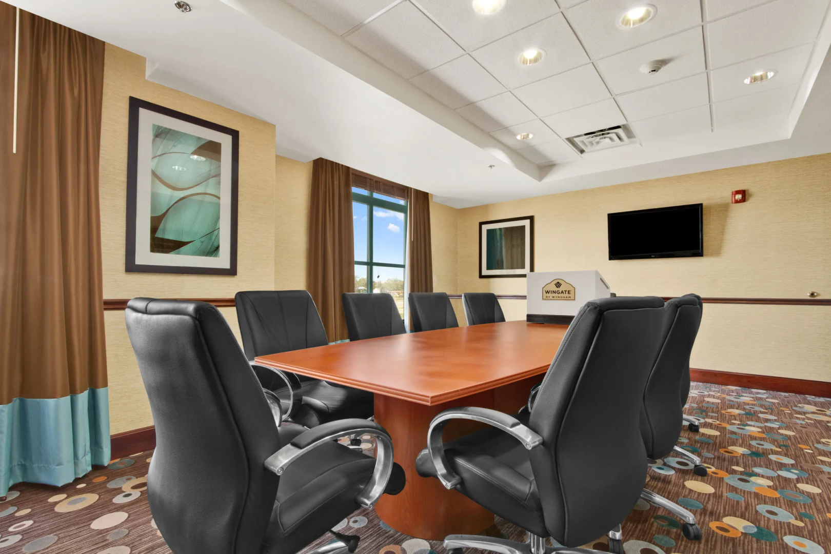 Holiday Inn Express Gulfport Beach by IHG
