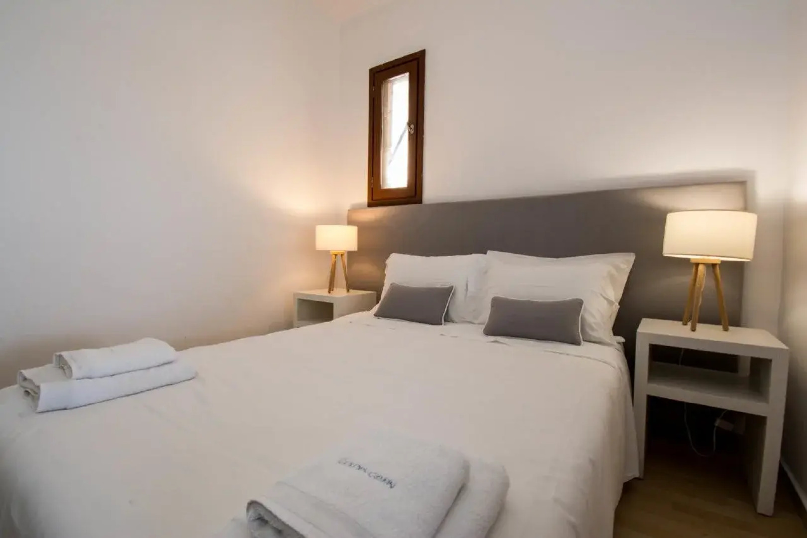 Golden Grain Suites by Checkin