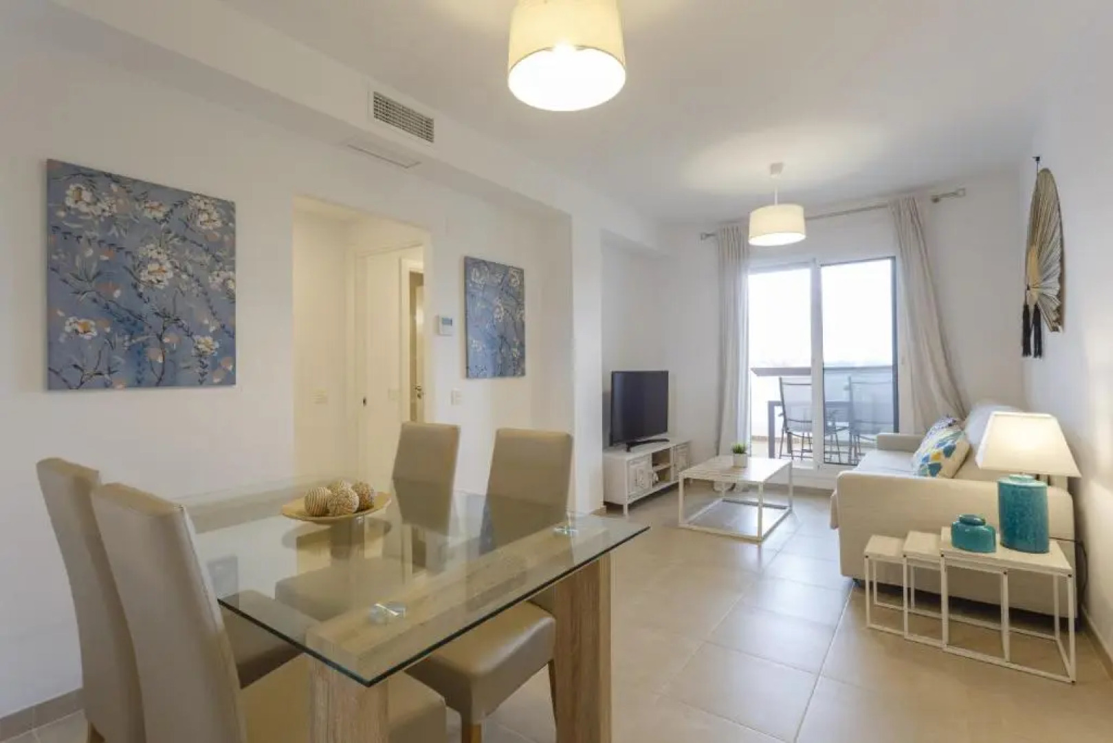 PALMERAS-CANDOR free parking by Cadiz4Rentals