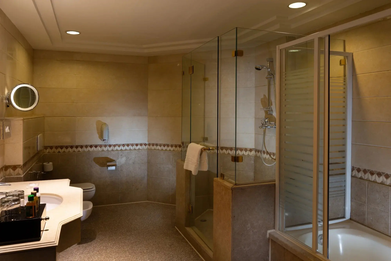 Palm Royale Resort - Soma Bay