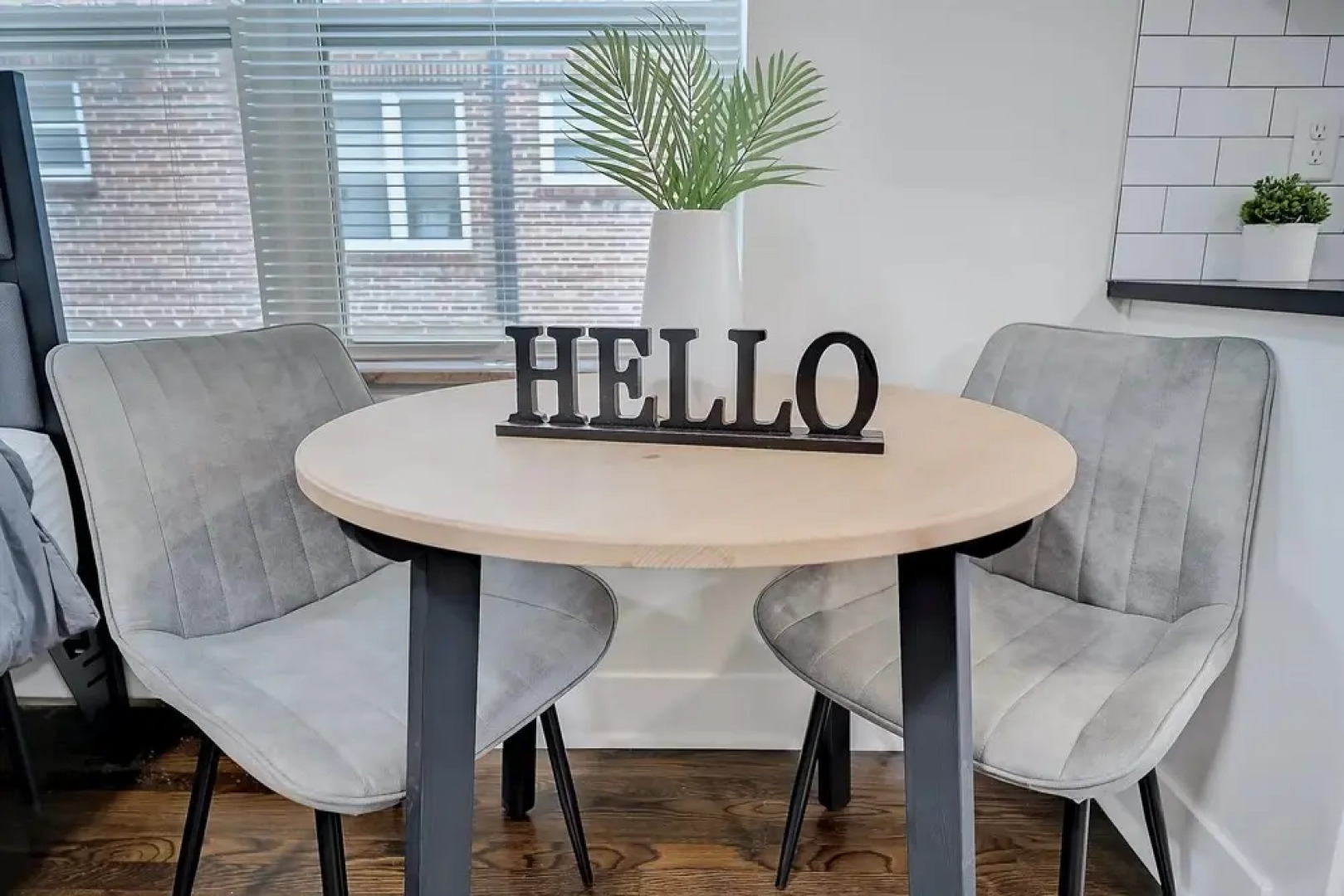 FRONTDESK 2622 Victory Pkwy Apts Cincinnati