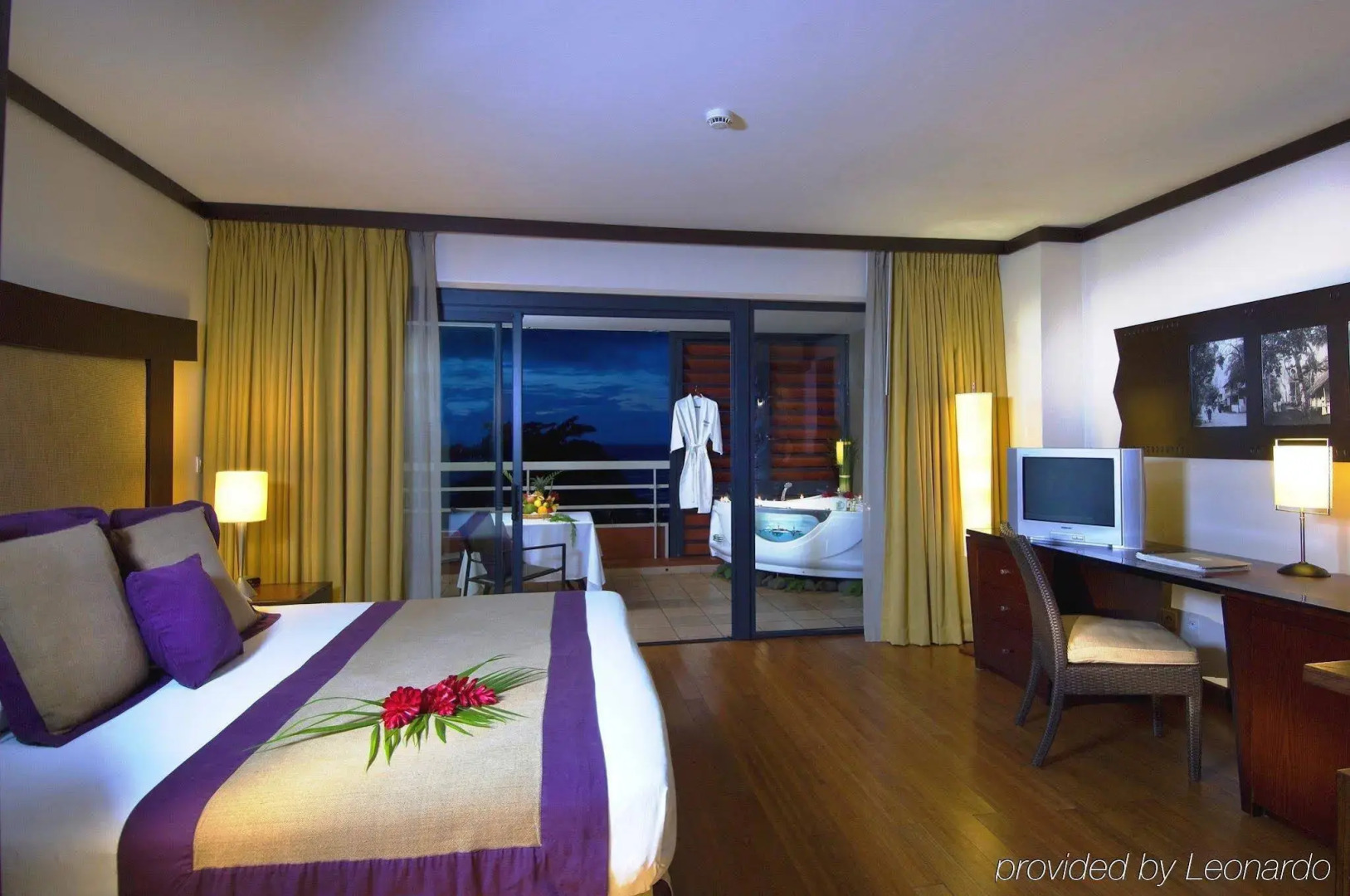 Le Tahiti by Pearl Resorts