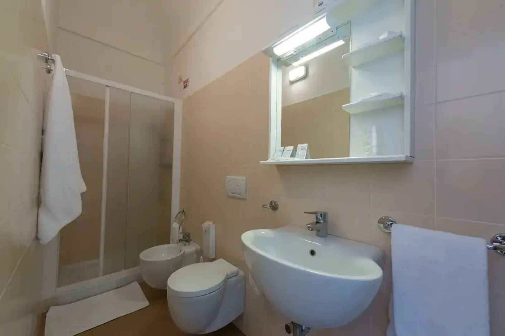 Casa Regina Montis Regalis