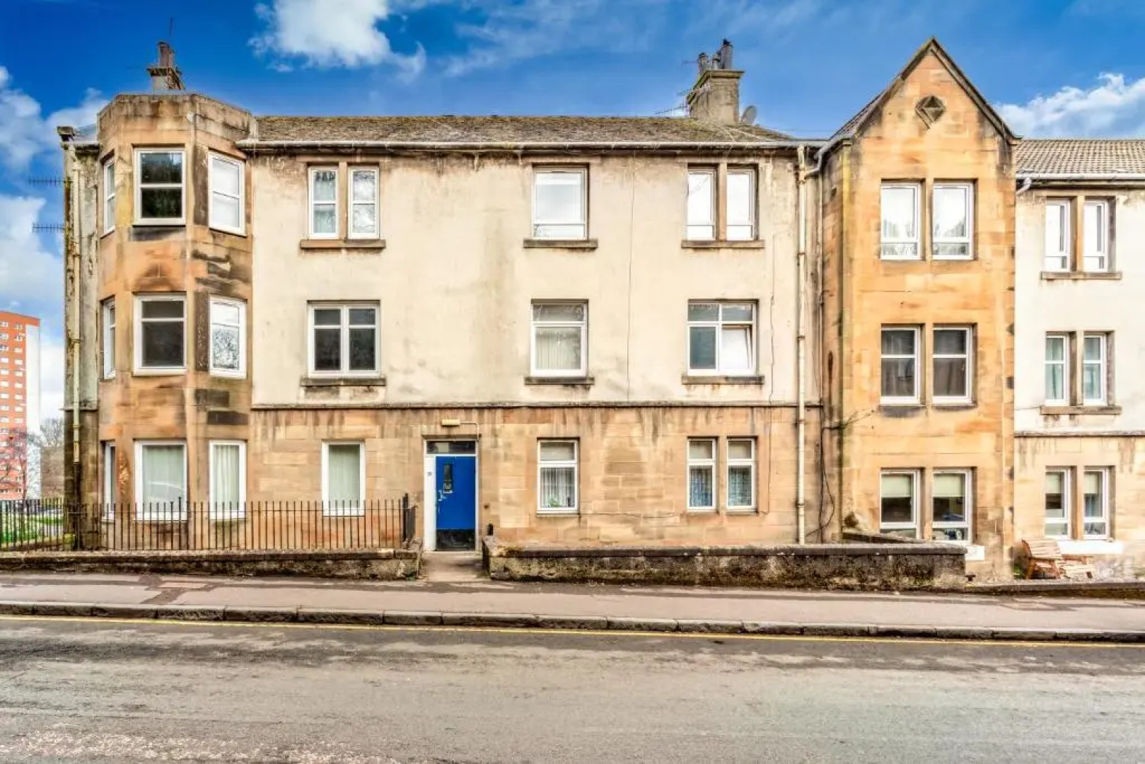 Leven Apartment West Bridgend Dumbarton near Loch Lomond