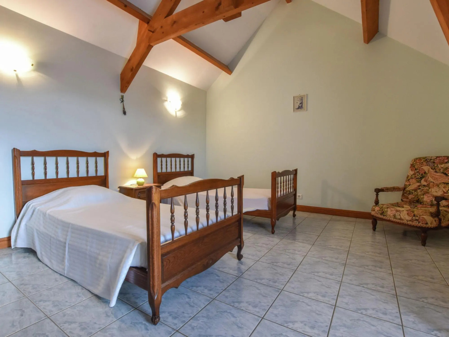 Rurally Located Holiday Home With Magnificent View, Close to Cazals