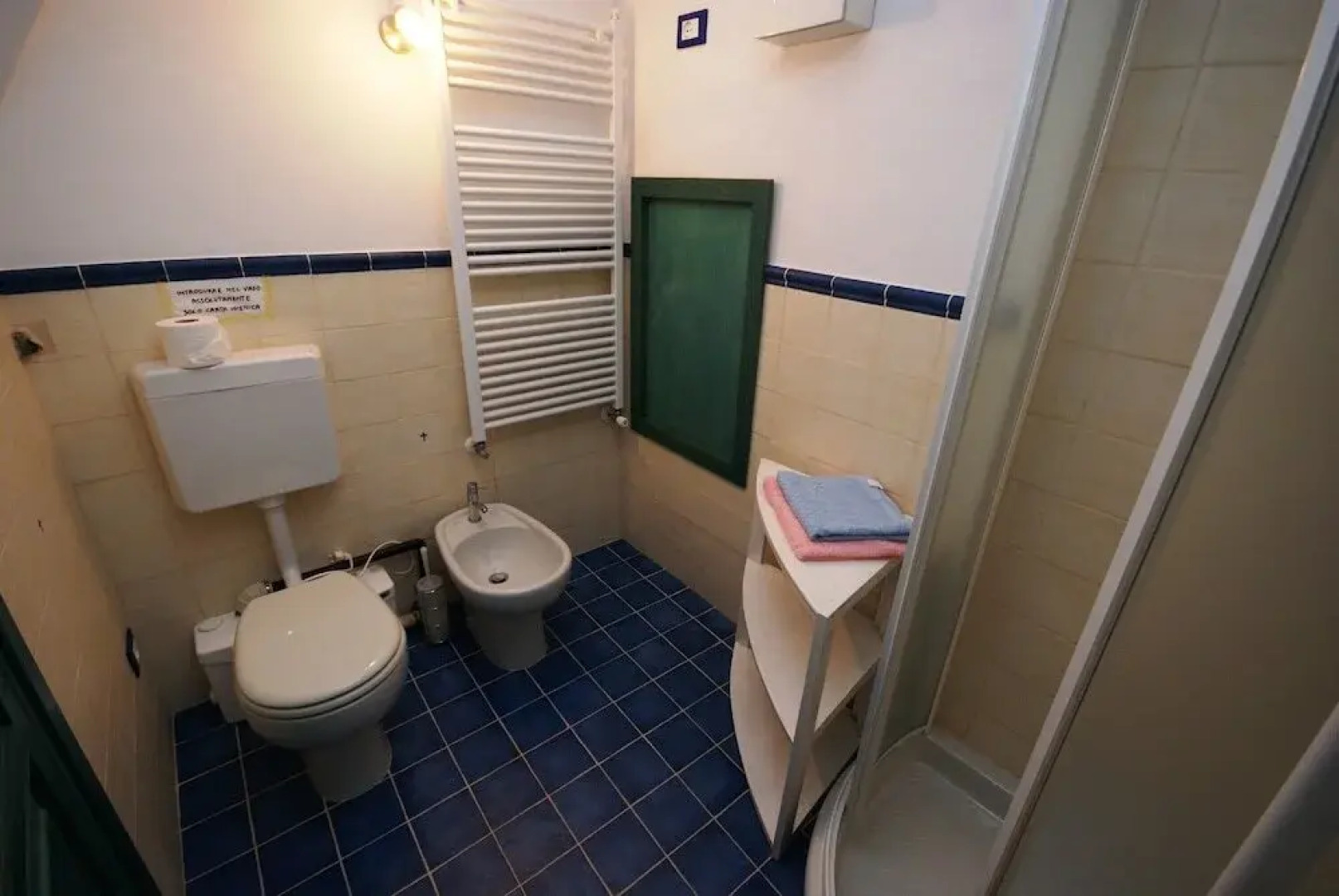 via giulia augusta, 39 Apartment