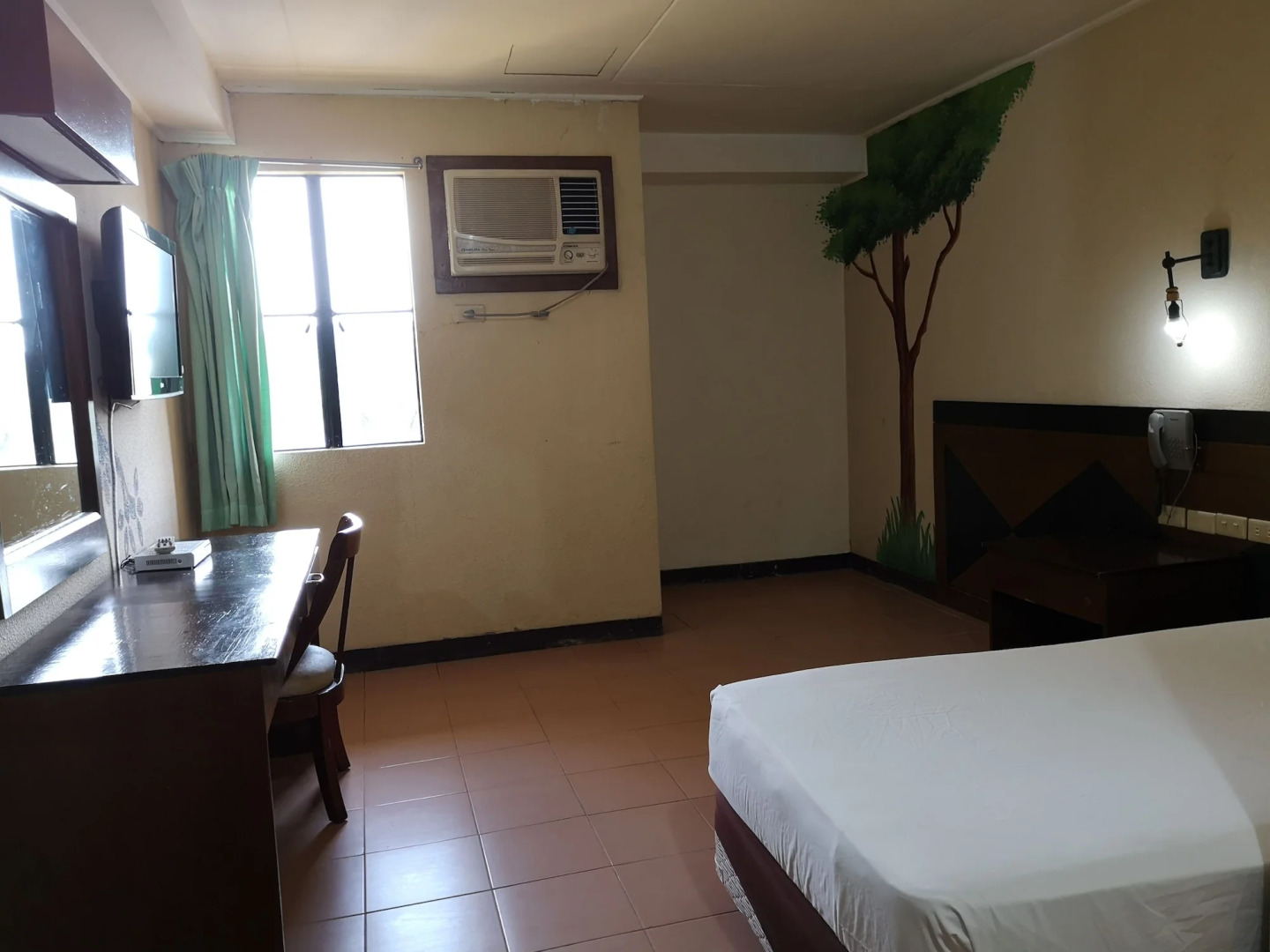 Country Village Hotel