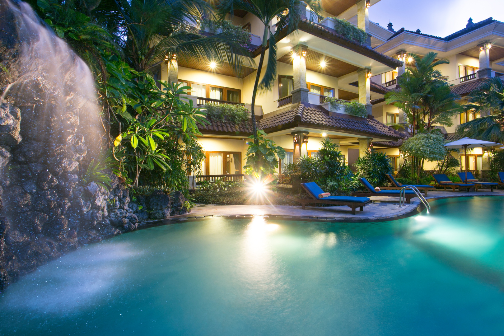 Отель Parigata Resort & Spa