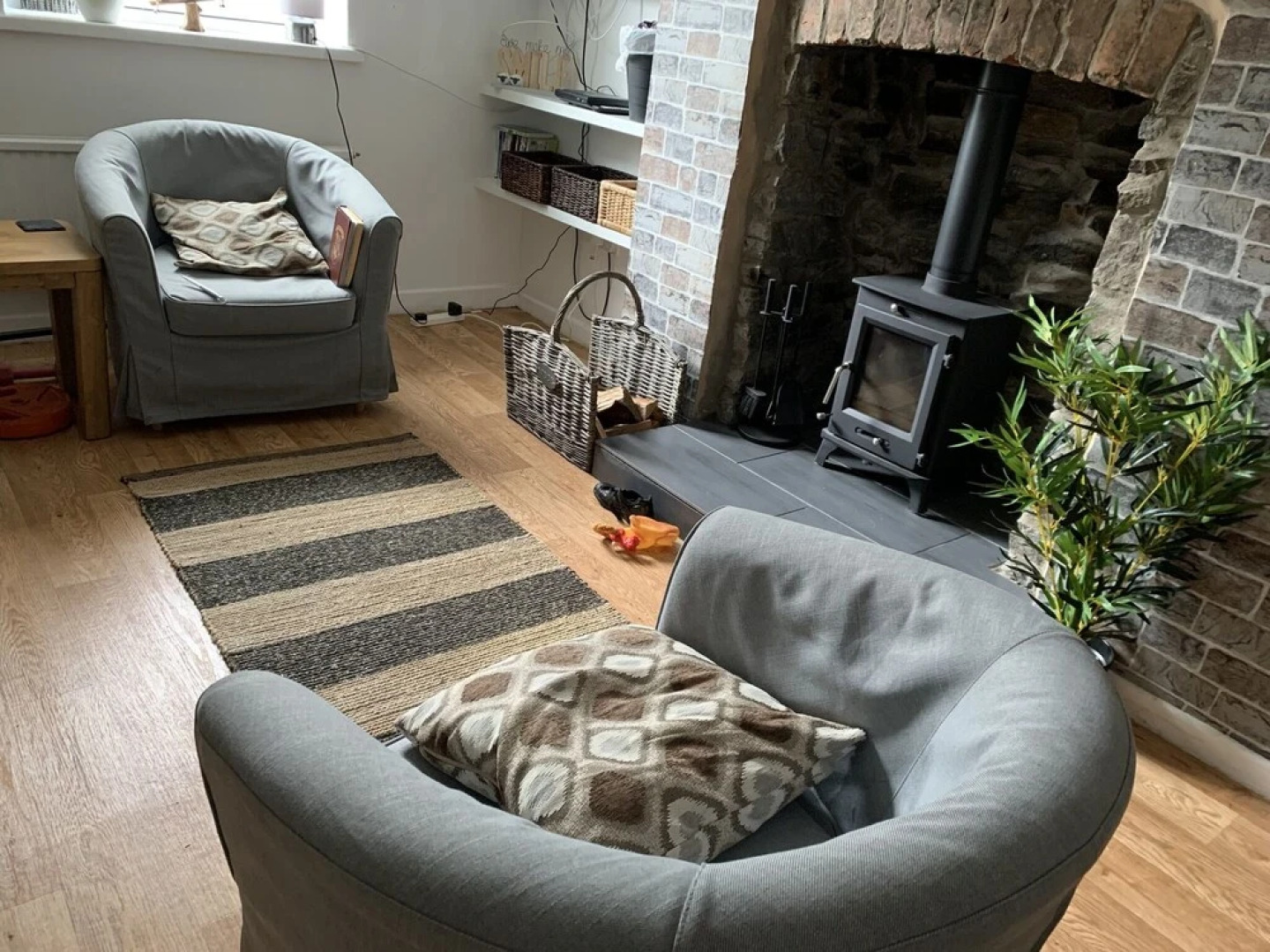 Miners Cottage Wales Sleep 6 Log Burner Pool Table