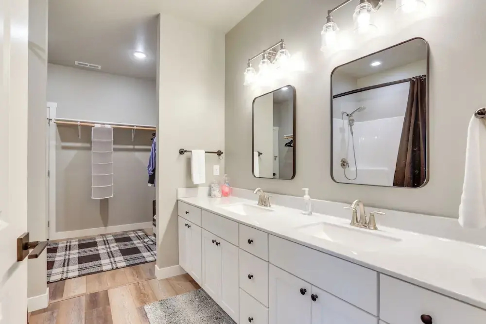 Spacious, Rustic Spearfish Home: Walk to Downtown!