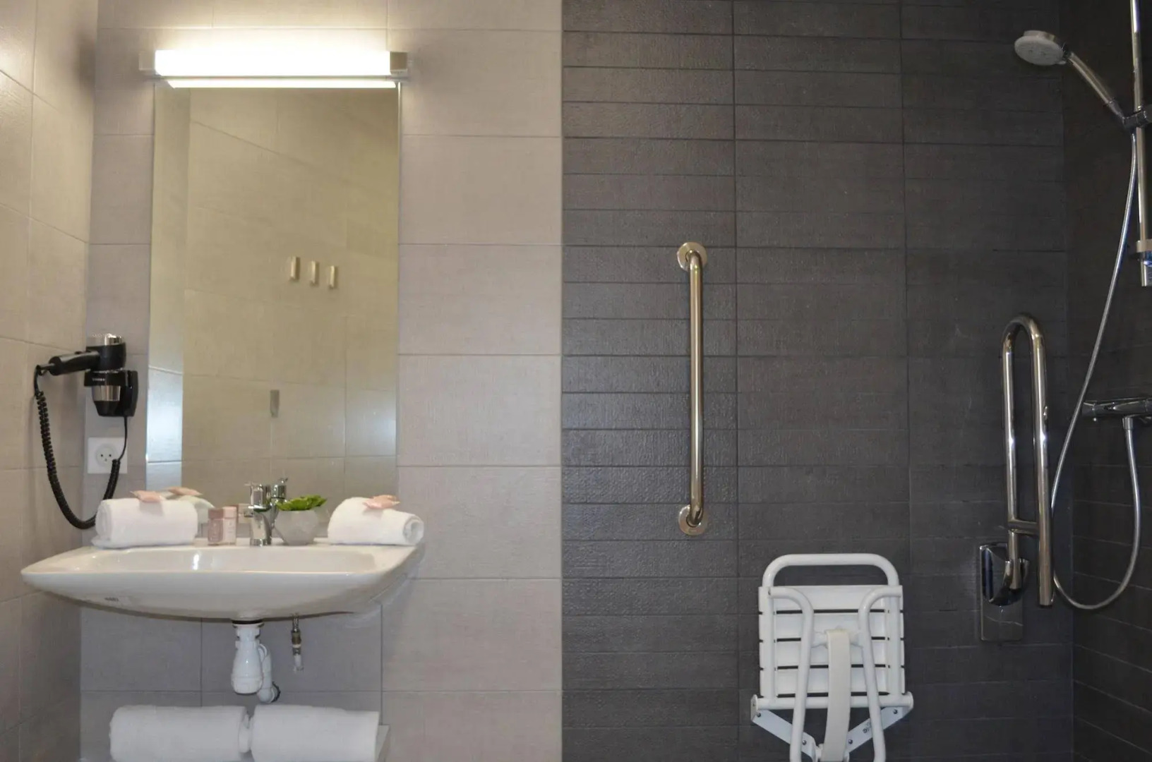 Hotel The Originals Saint-Gilles-Croix-de-Vie Port la Vie (ex Inter-Ho