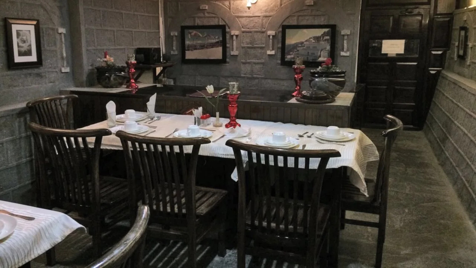 OYO 26147 Hotel Guncha Siddhartha