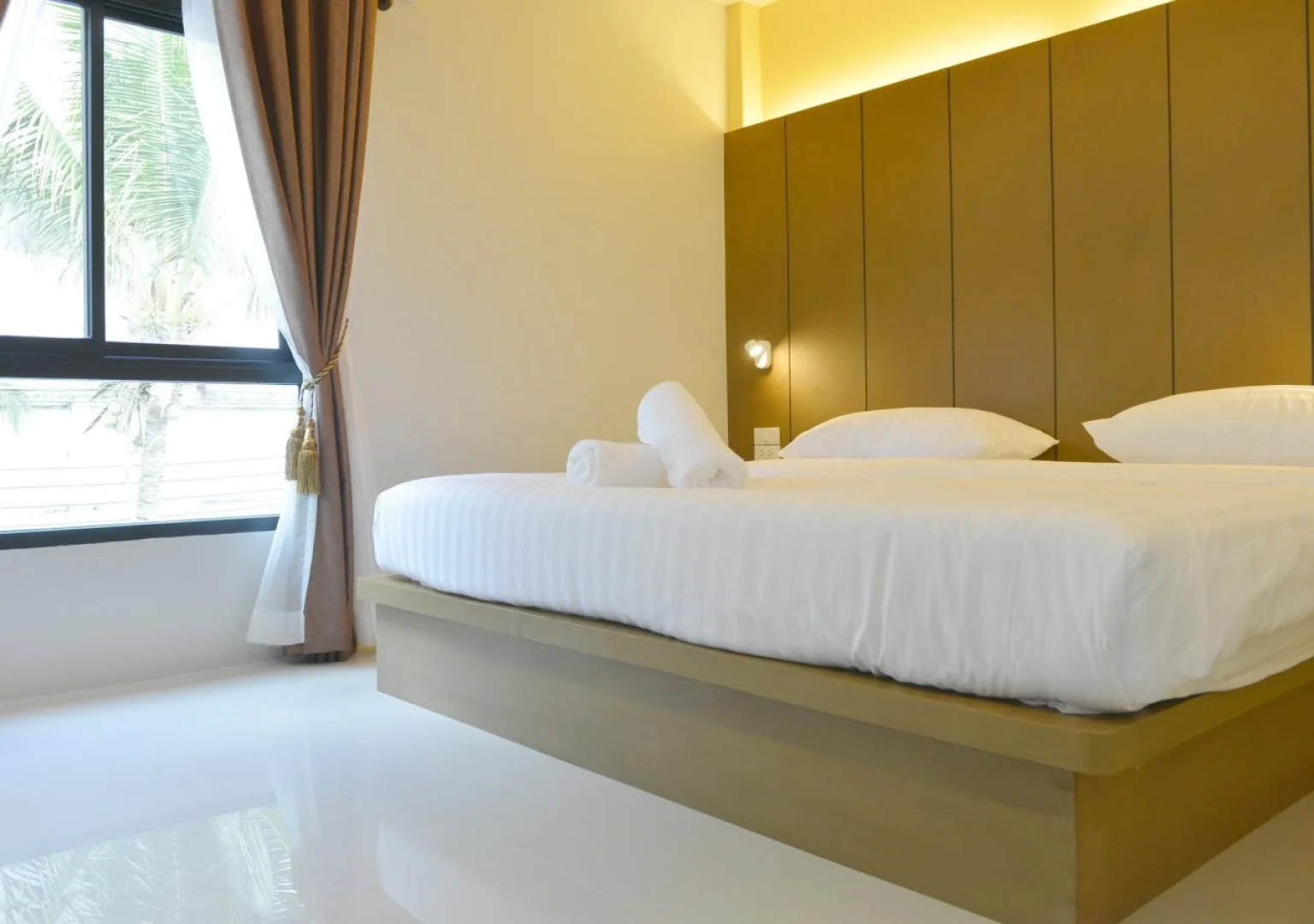 Sunny Hostel Chiangmai @Tha Pae