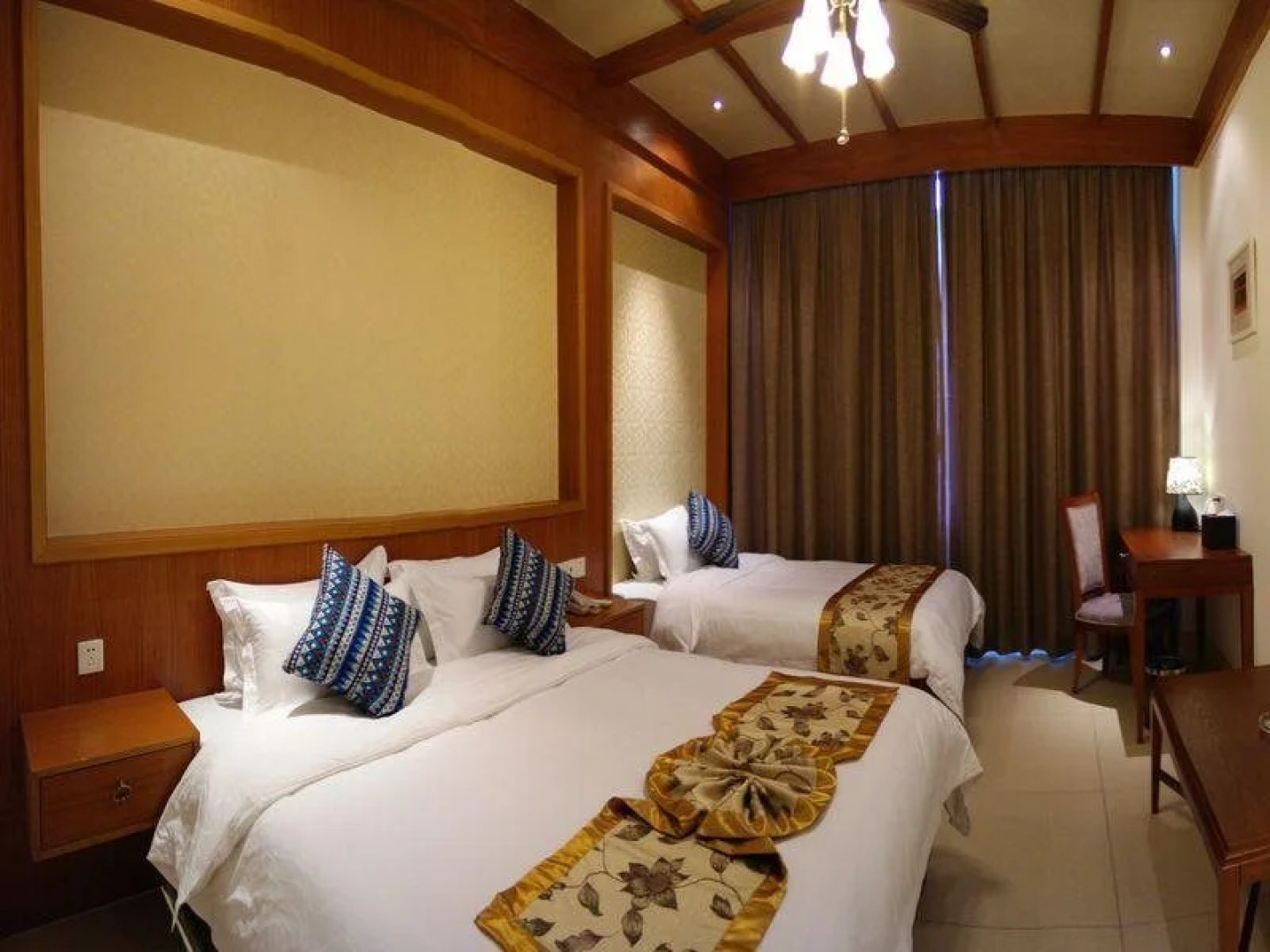 Chinese International Seven Saints SPA Hotel Baoting