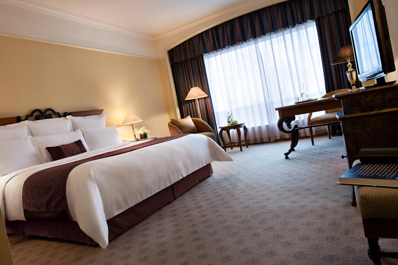 Renaissance Kuala Lumpur Hotel & Convention Centre