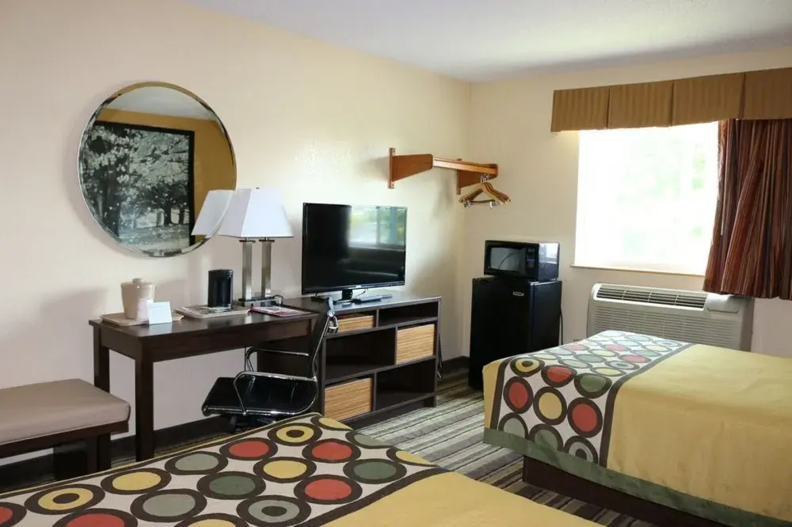 Super 8 By Wyndham Latham/Albany Airport