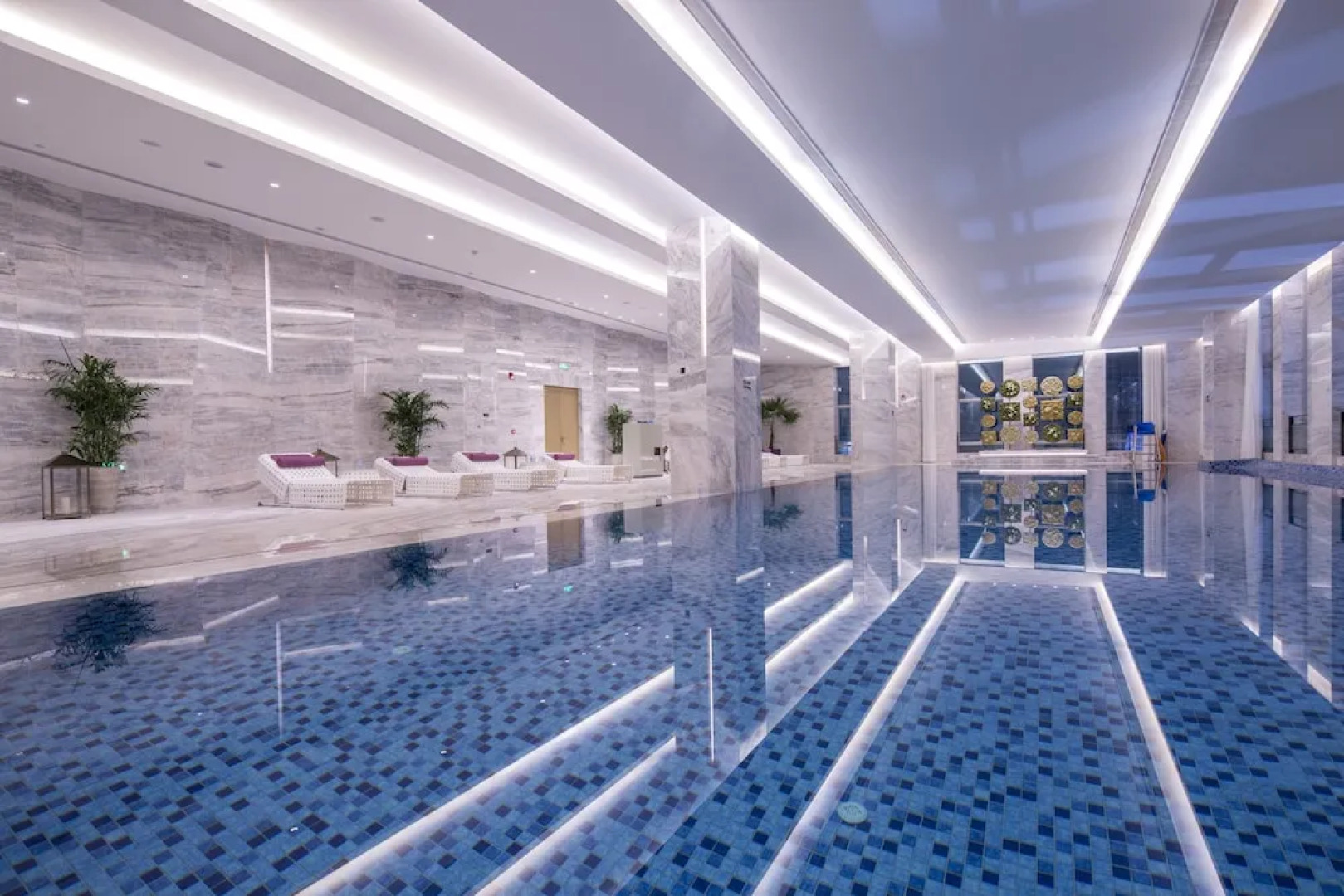 Sunshine International Hotel