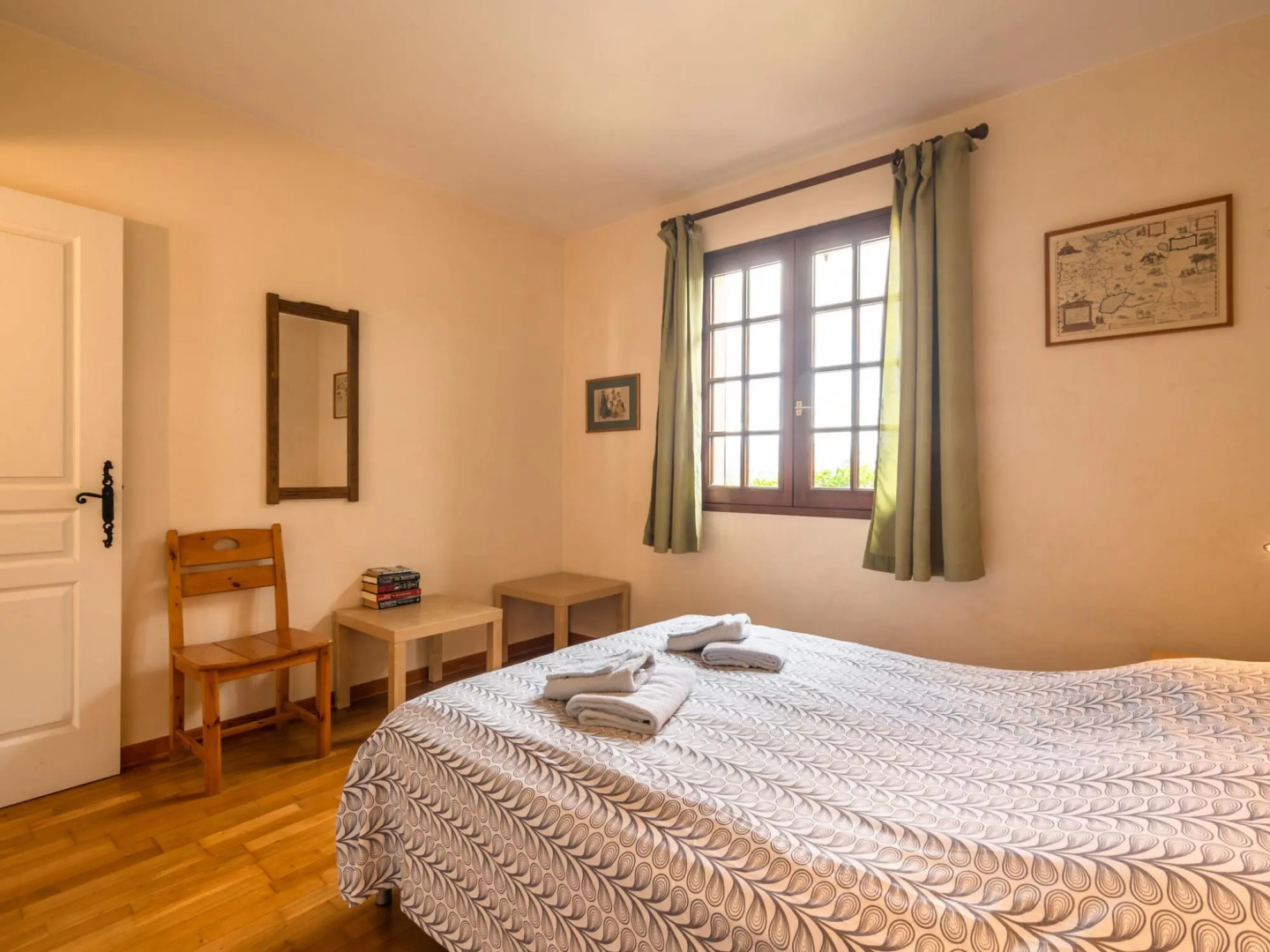 Scenic villa in Beaufort with private pool