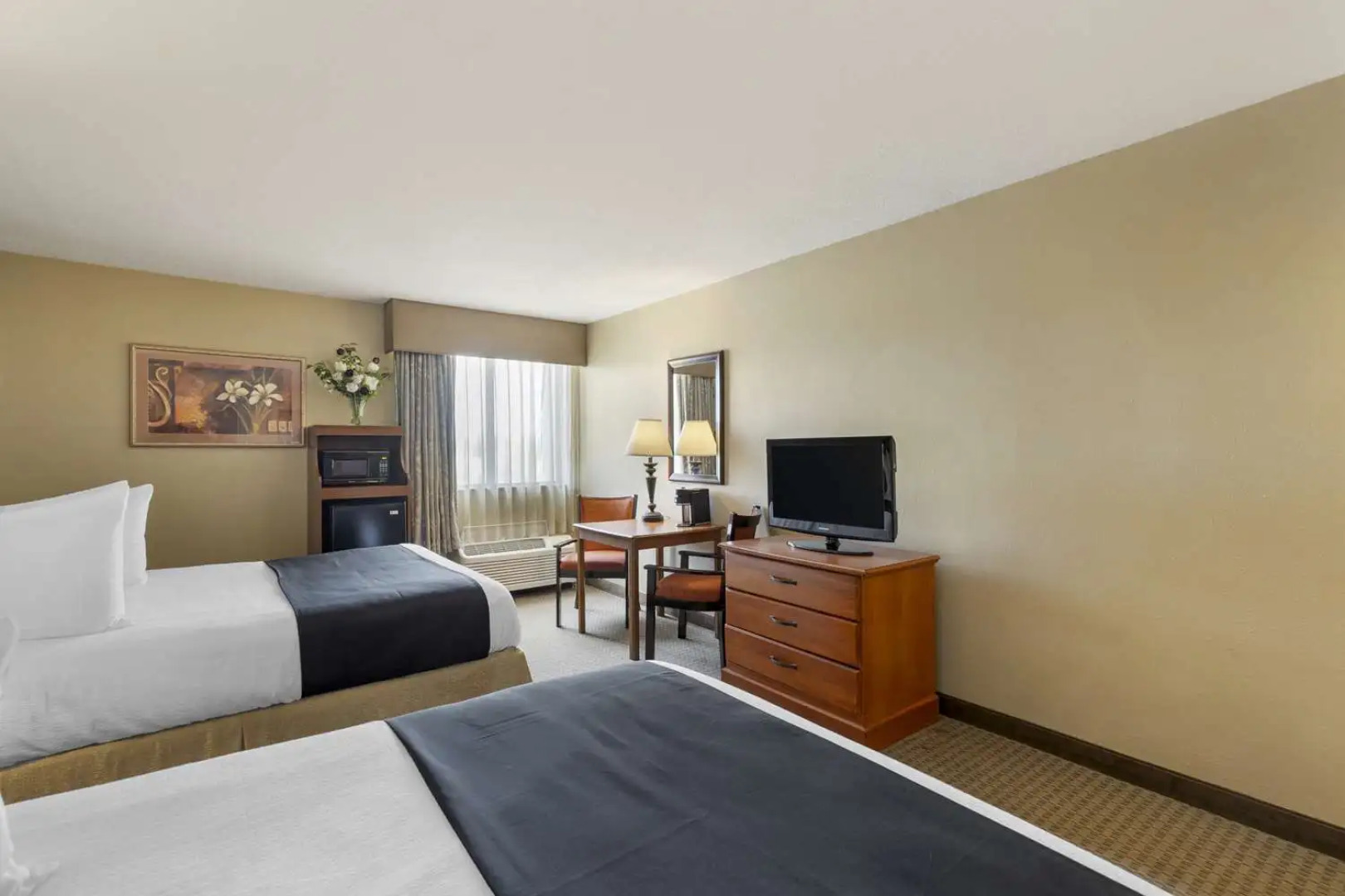 Quality Inn & Suites Historic St. Charles