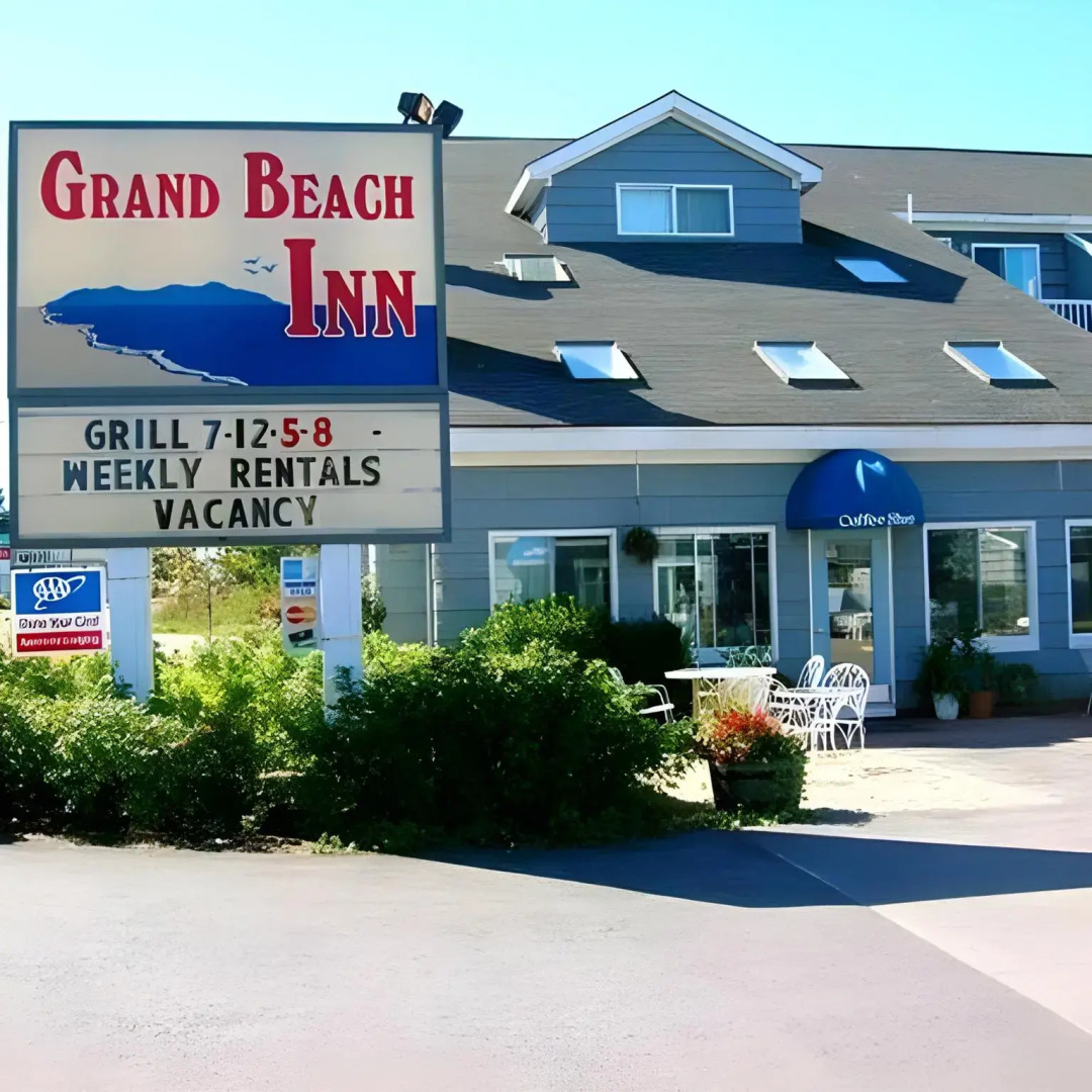 Grand Beach Inn