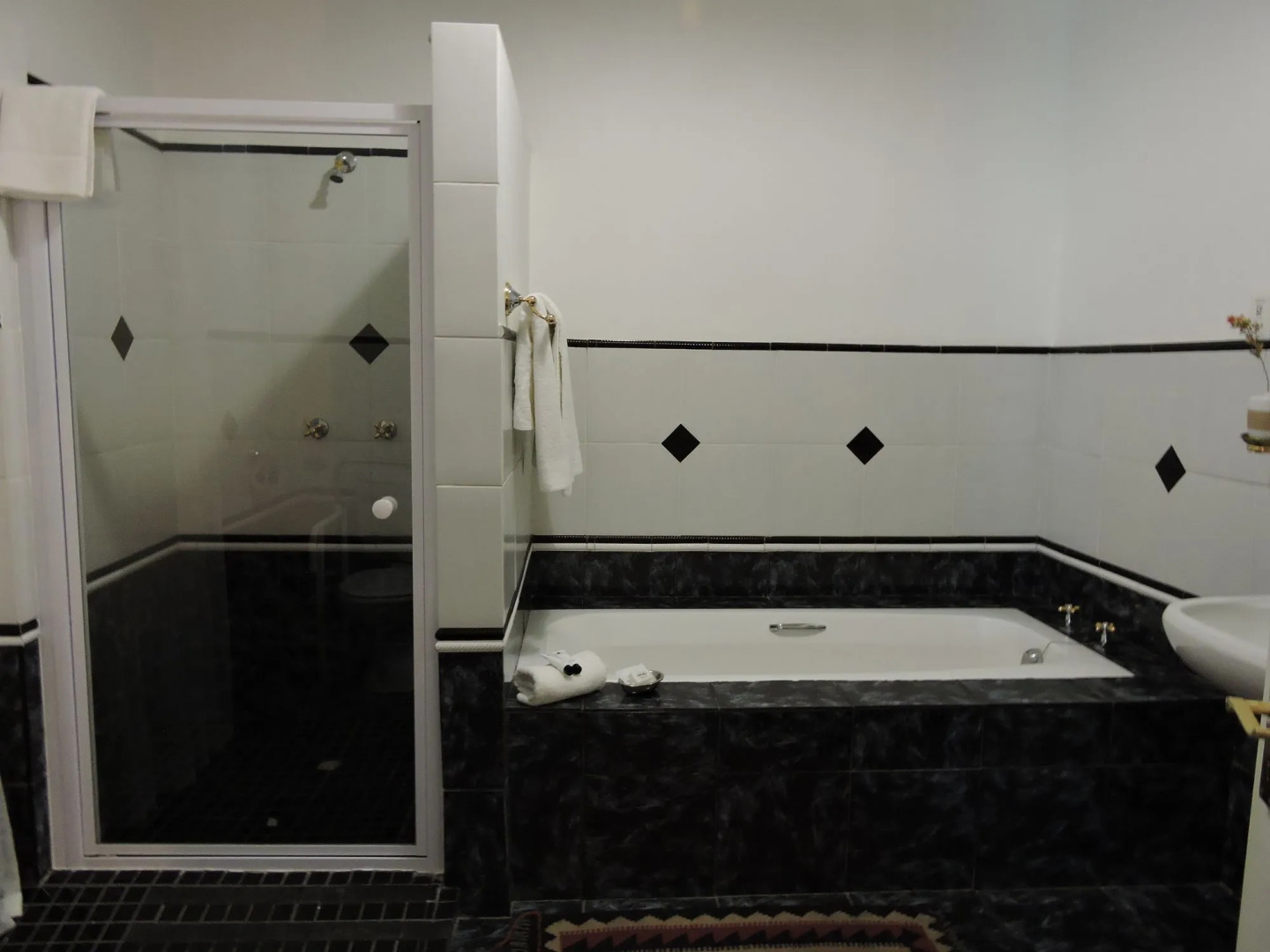 Adley House Guesthouse