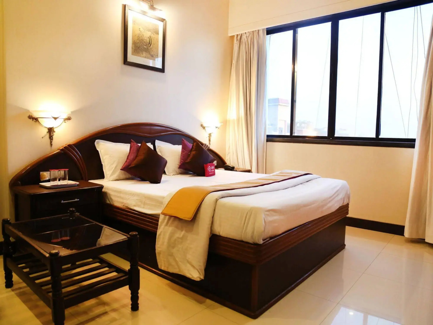 FabHotel Gharonda Residency Midc