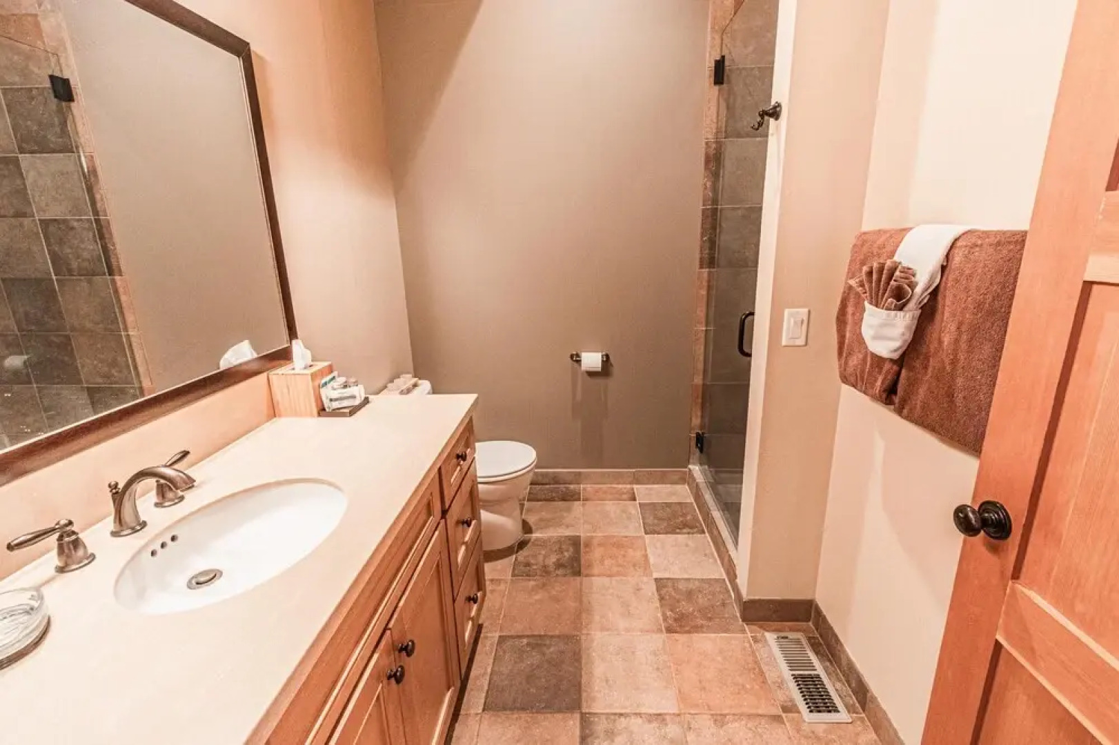 Lodges at Cannon Beach A2