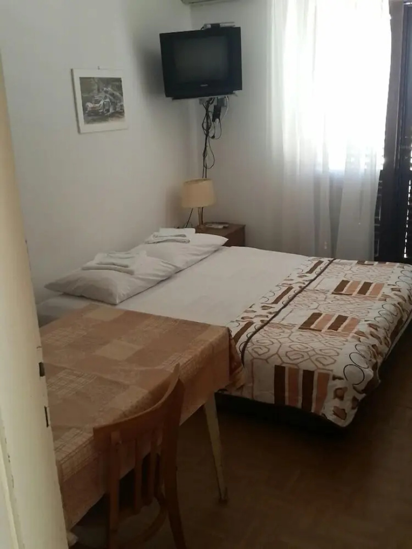 Apartments Andjus