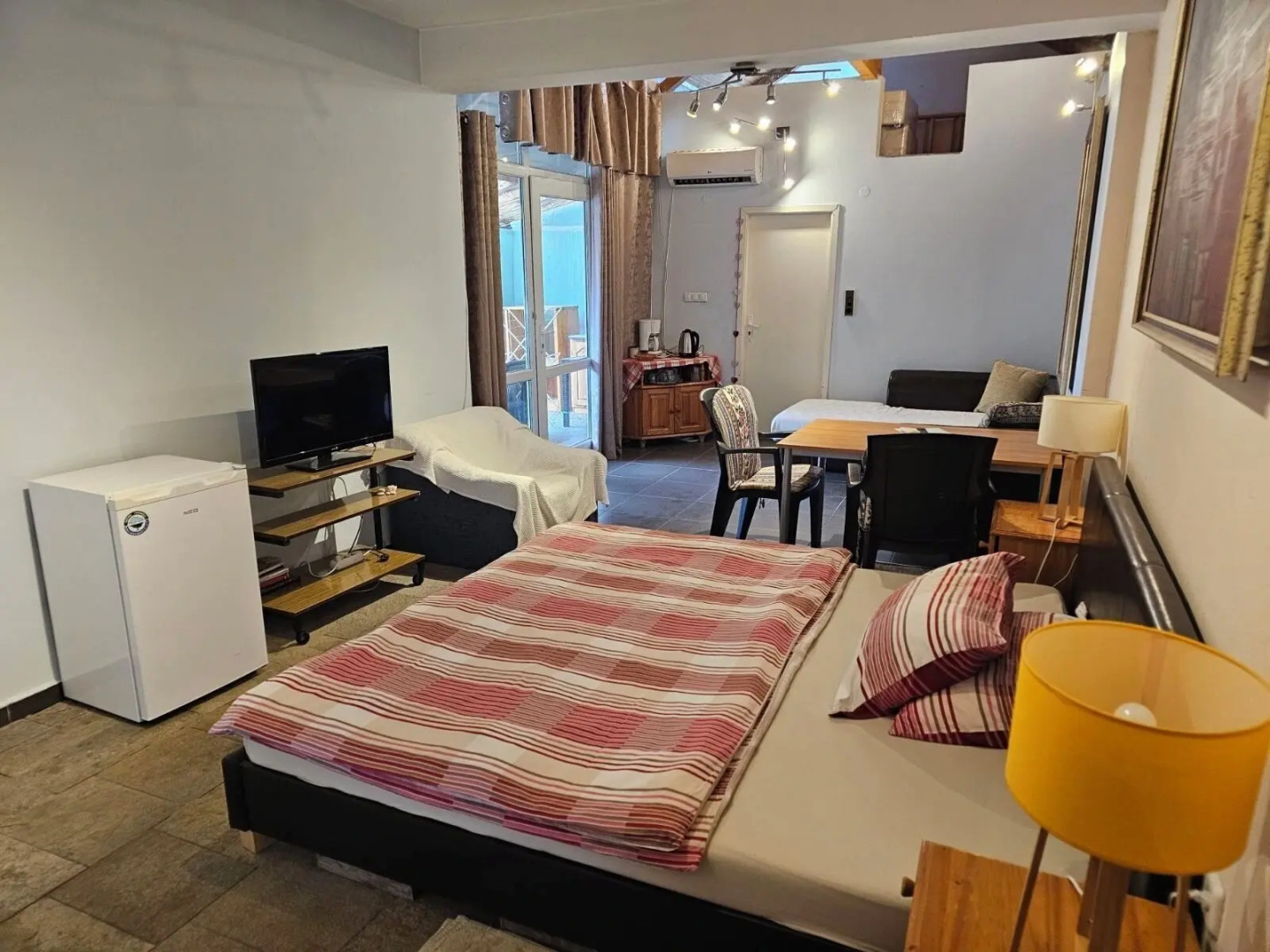 Galeria In The Garden