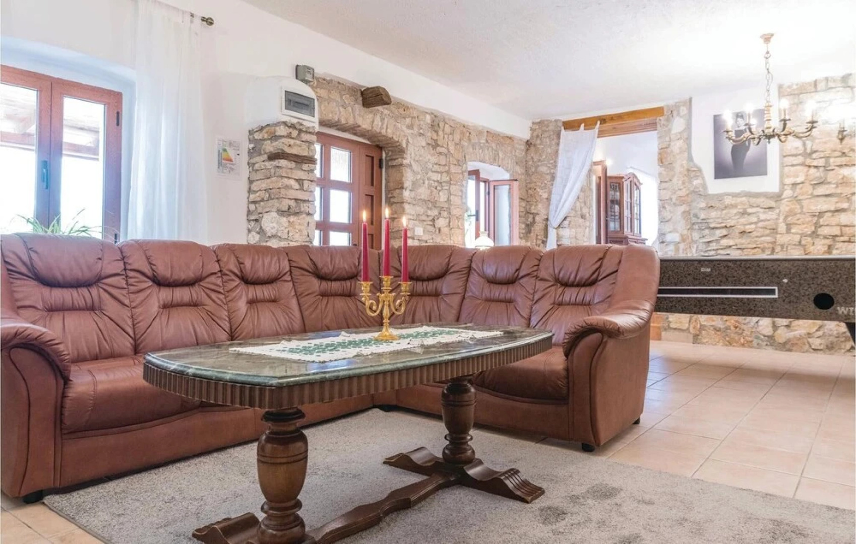 Stunning Home in Kuzinici With Wifi and 5 Bedrooms