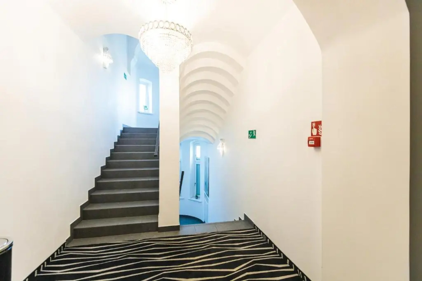 No1 Bed & Breakfast Lounge