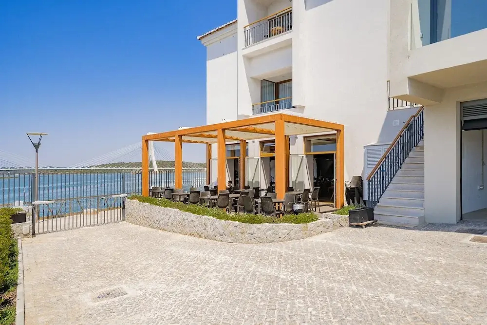 Portimão Ocean Breeze by Homing