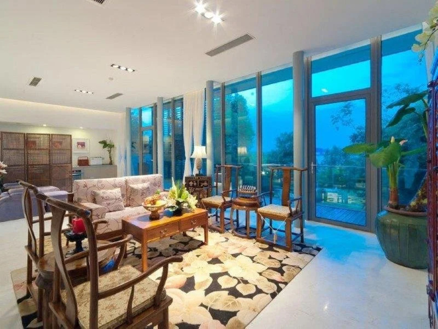 Liyang Hentique Resort & Spa Villa