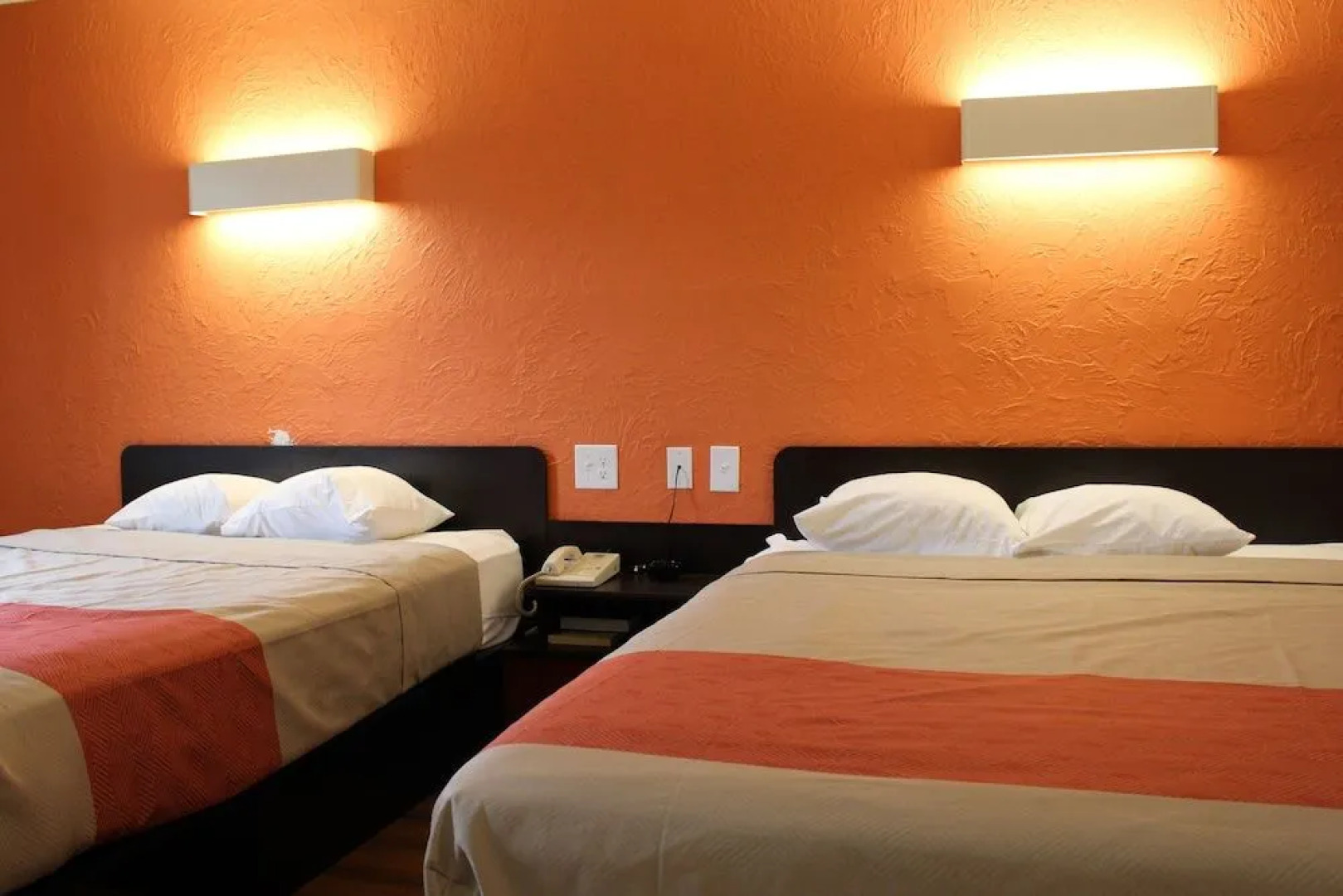 Motel 6 - Westborough Boston