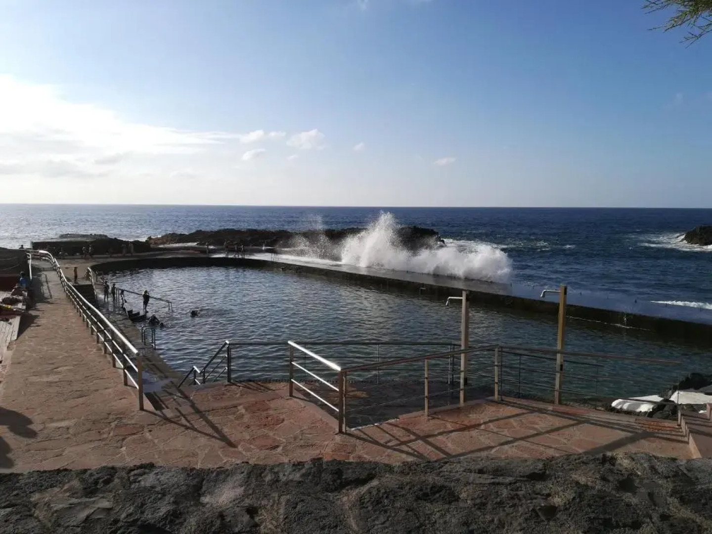Apartment Inside the wave