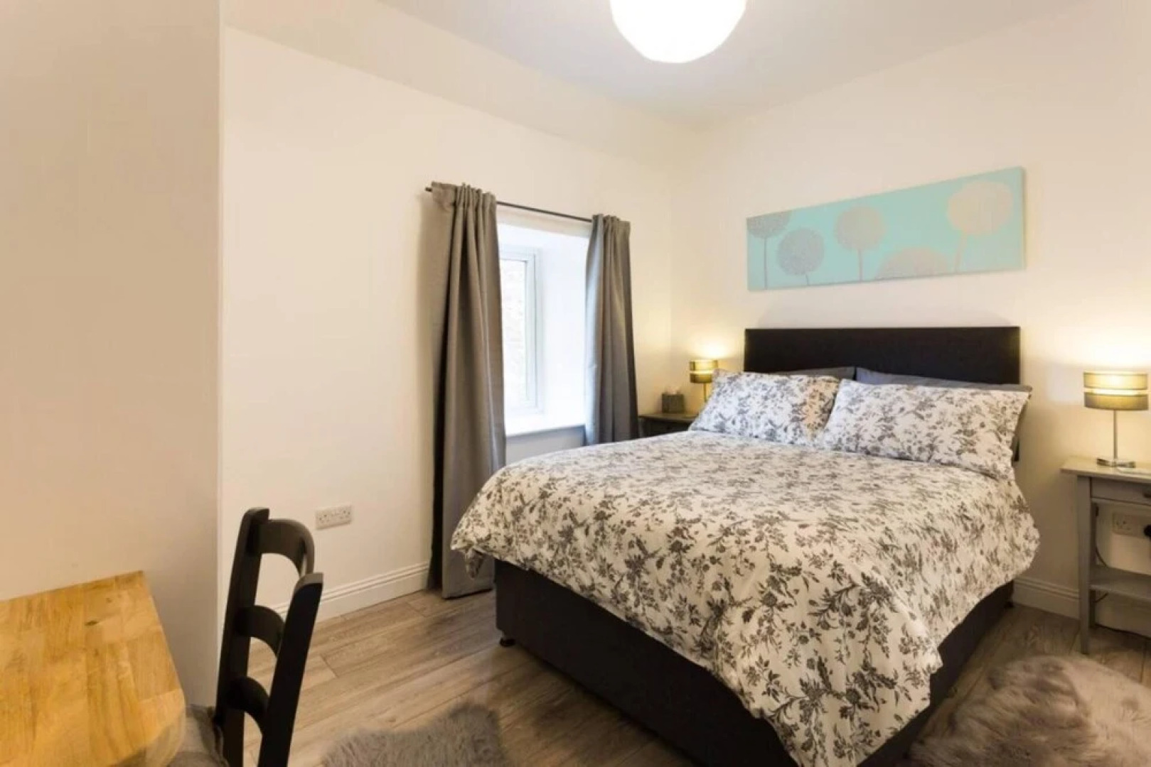 Ideal Couples Base for Exploring the Island