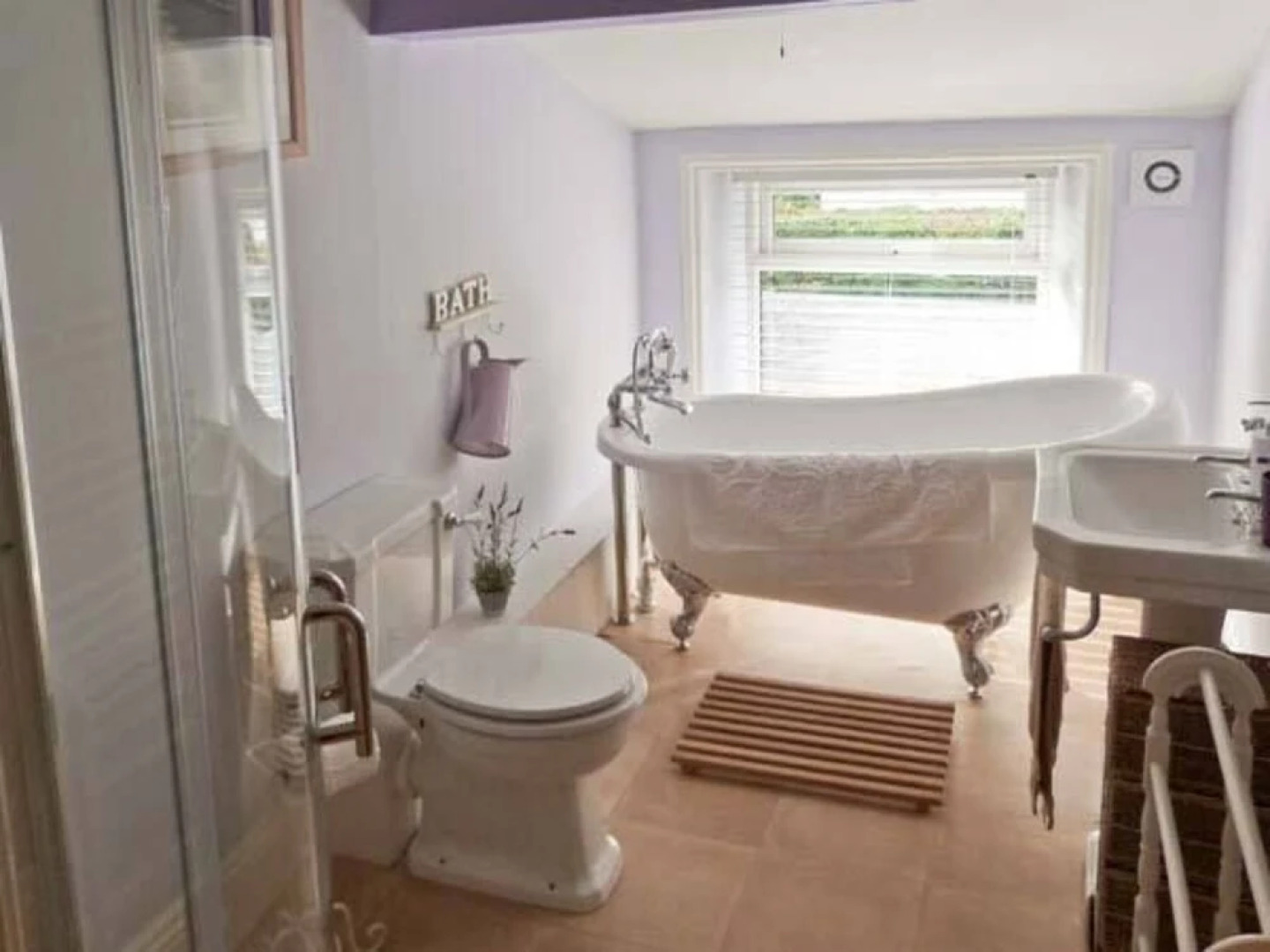 Alpine Cottages No. 4