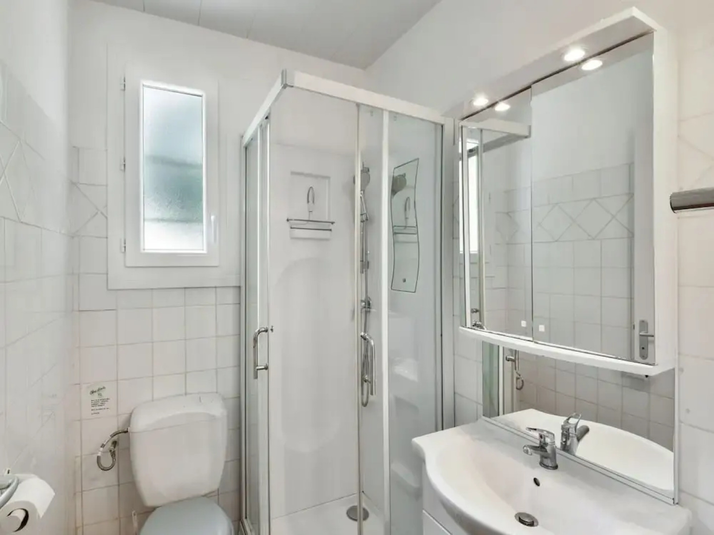 Gite in Holiday Park With Swimming Pool