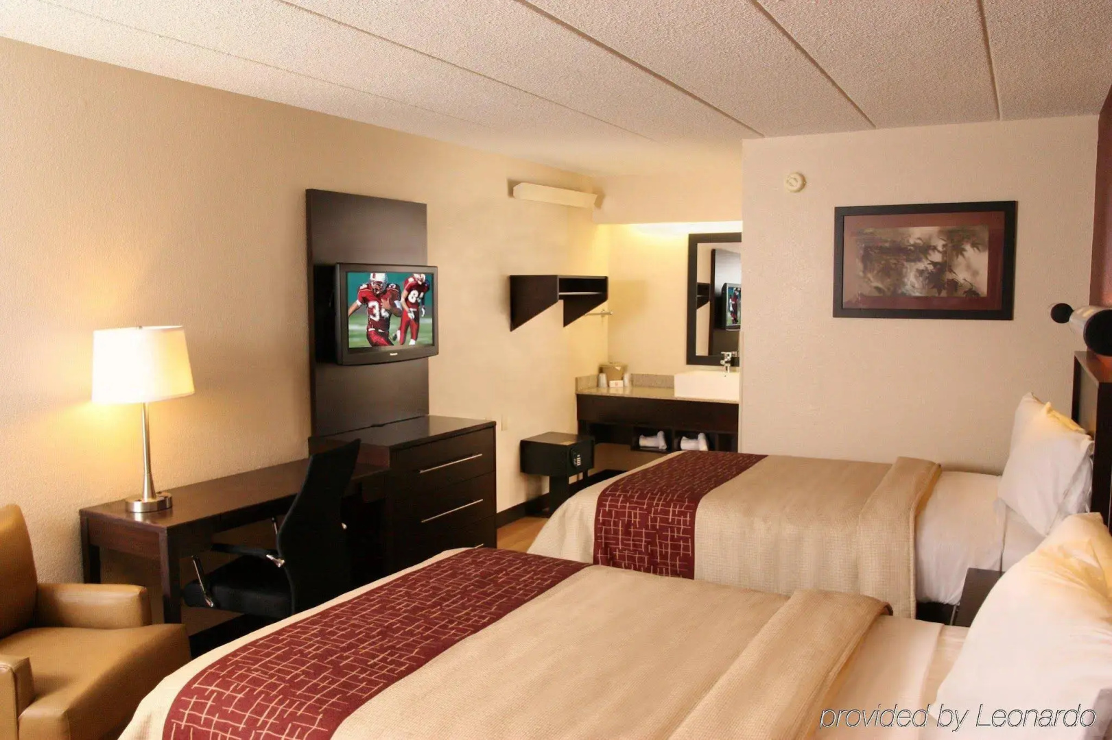 Red Roof Inn PLUS+ Chicago - Willowbrook