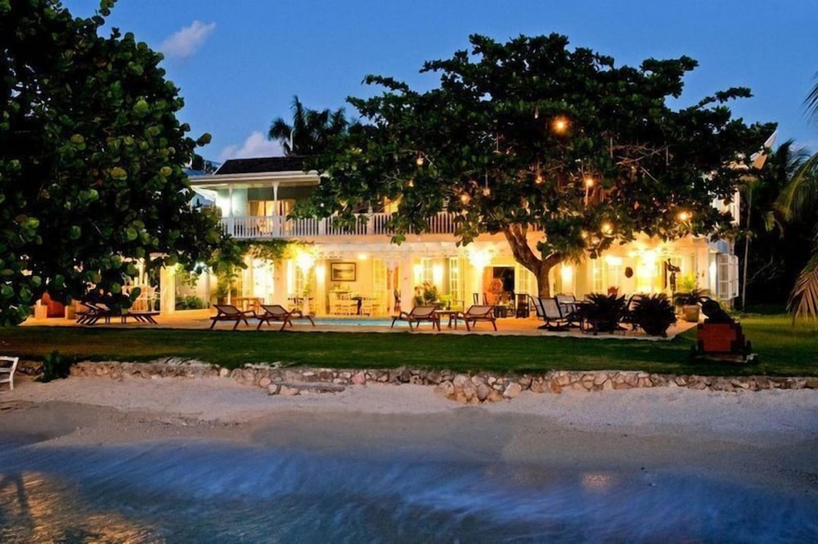 A Summer Place, Discovery Bay 7BR