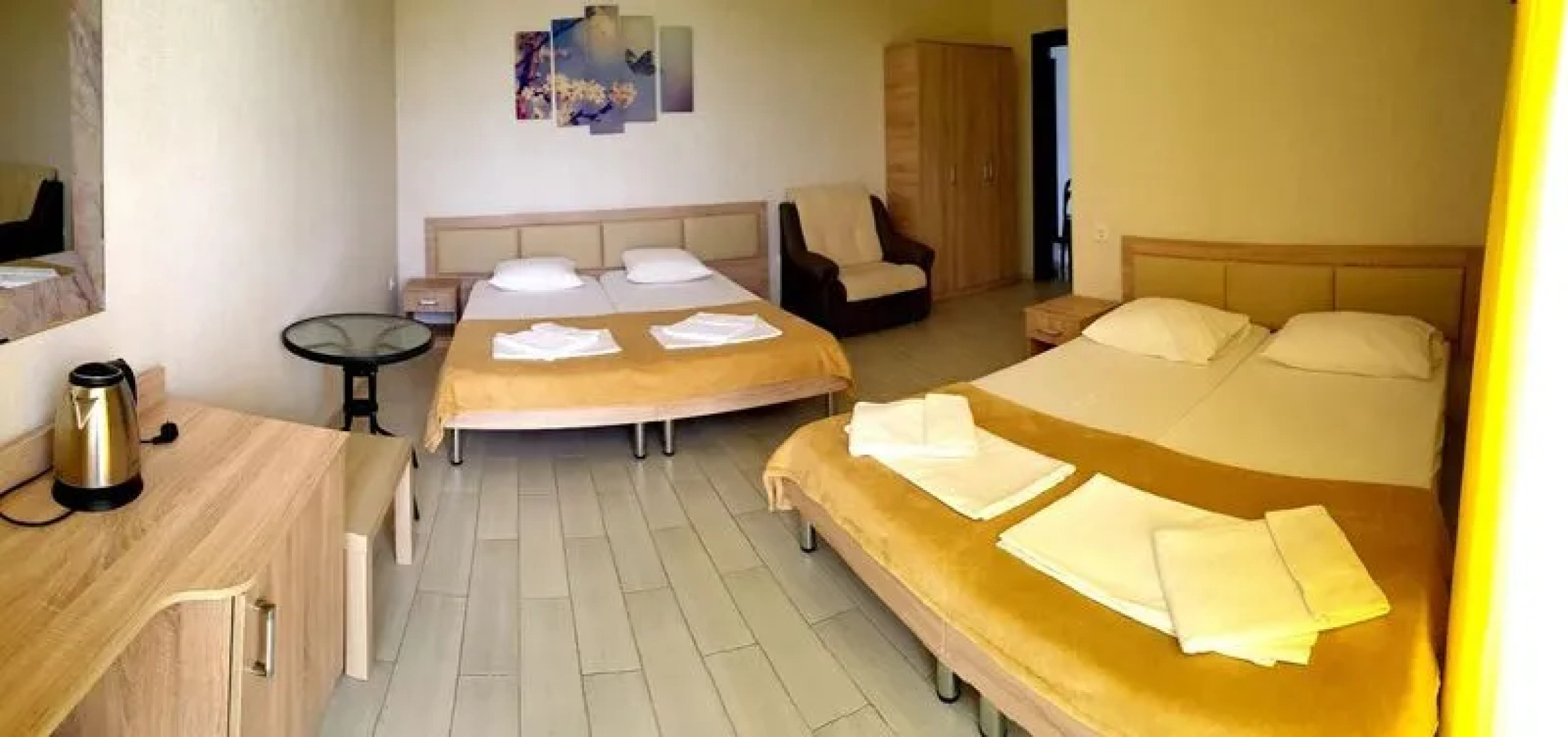 Корона Пэлас