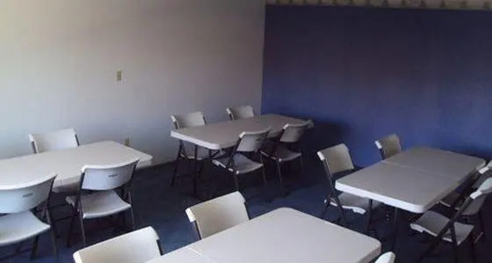 Nugget by Carefree Inn