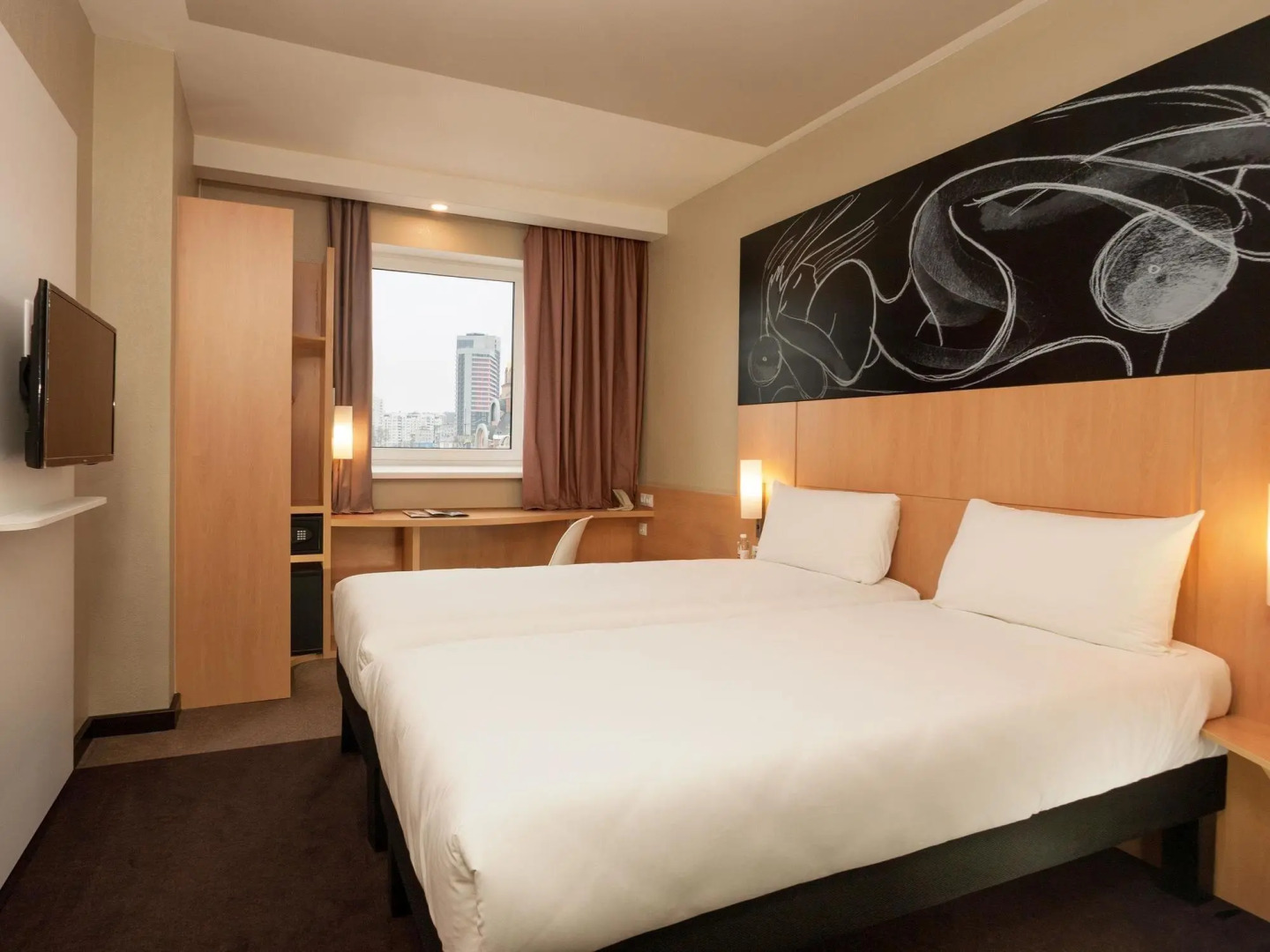 ibis Киев Вокзал