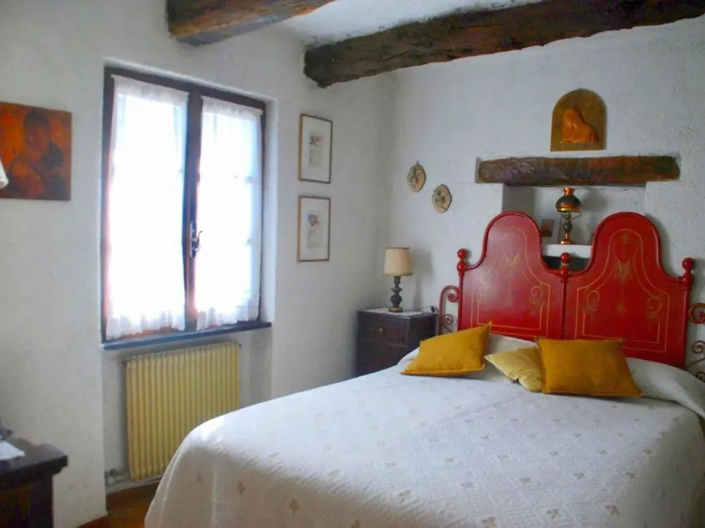 Rustic Home in the Countryside for a Holiday Full of Relaxation and Privacy