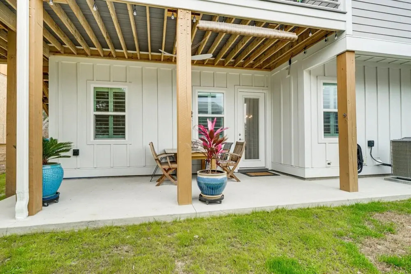 3 Blocks to Kure Beach: Home w/ Patio!