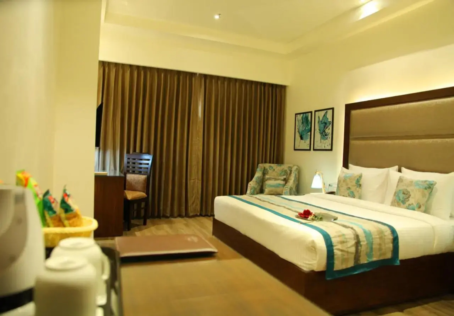 WJ Grand Hotel