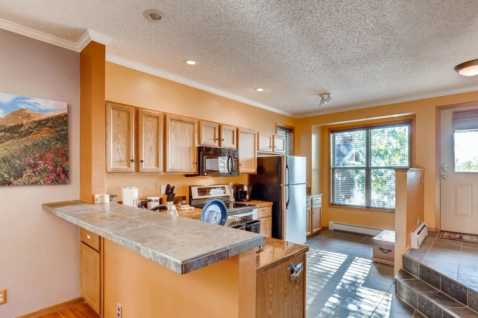 107 Saddle Ridge Drive Home 2 Bedrooms 2.5 Bathrooms Home