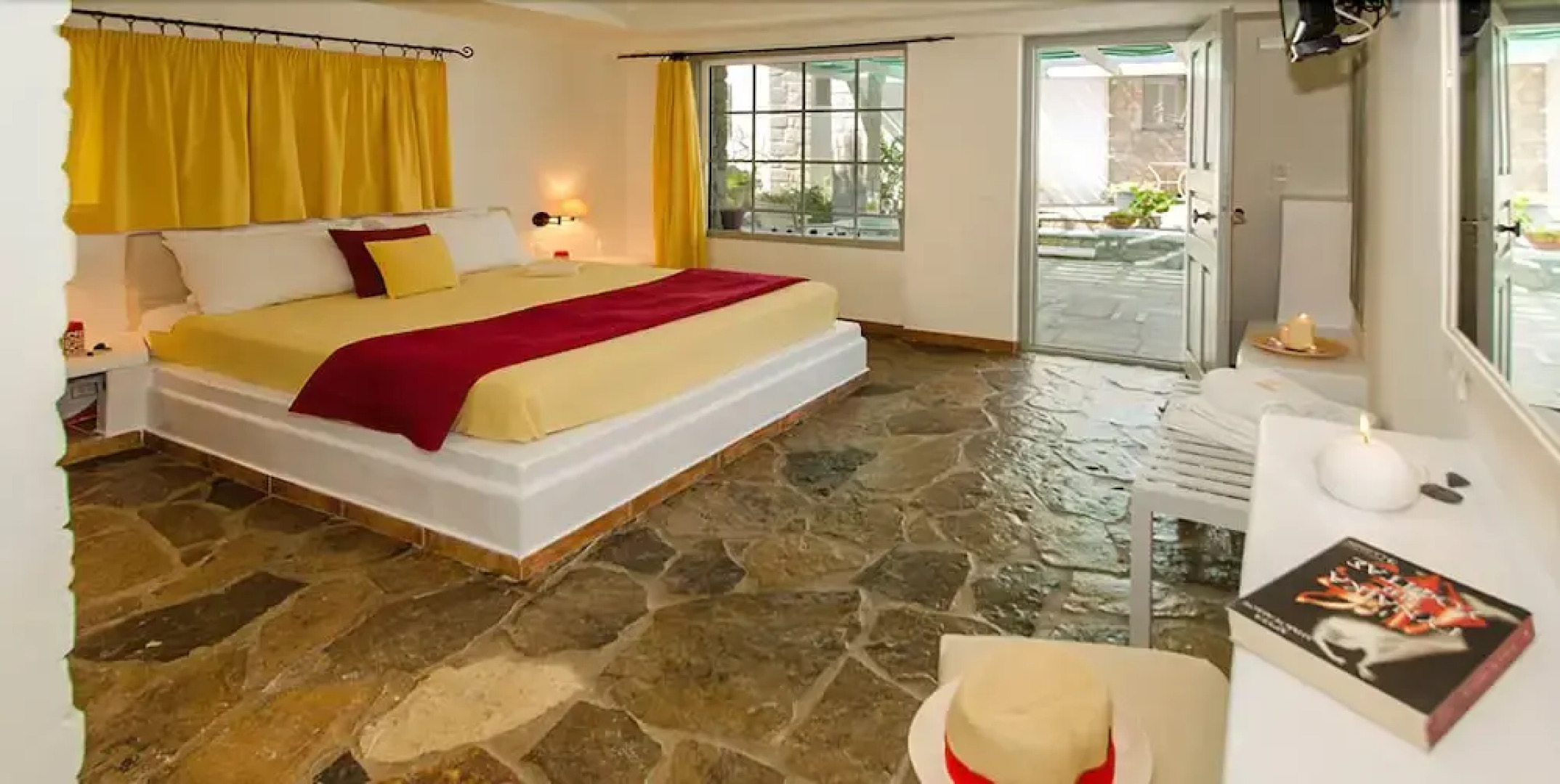 Villa Mina Apartments